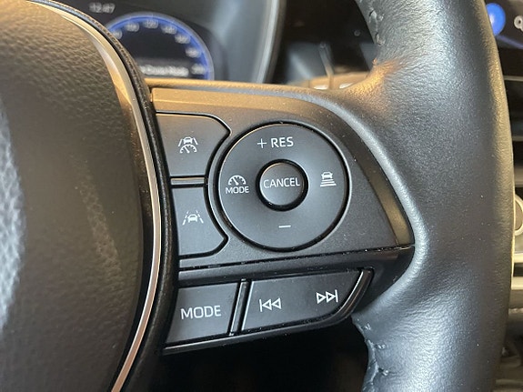 Toyota Corolla 15 of 15