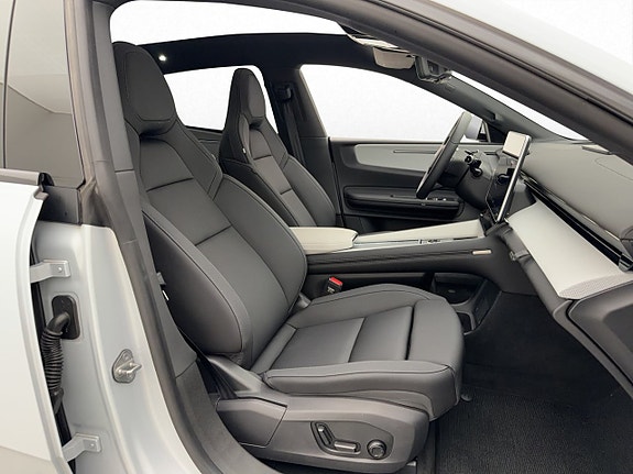 Polestar 4 15 of 30