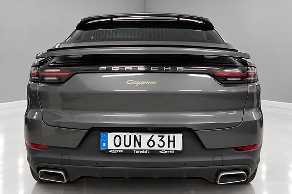 Porsche Cayenne 26 of 27