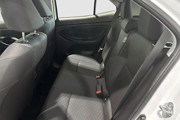 Toyota Yaris Cross 8 of 11
