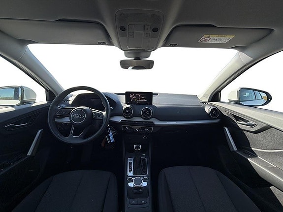 Audi Q2 9 of 14