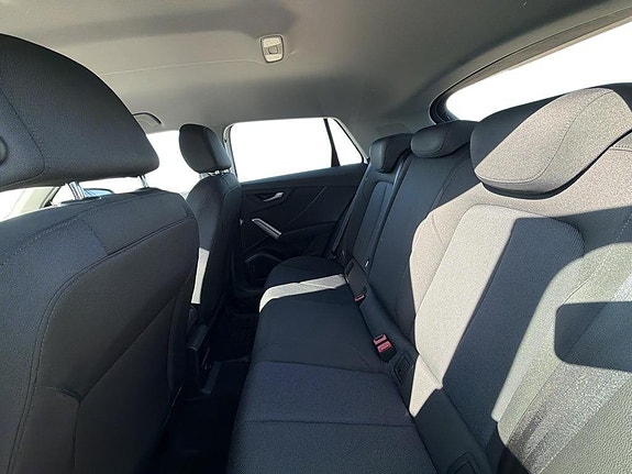Audi Q2 11 of 14