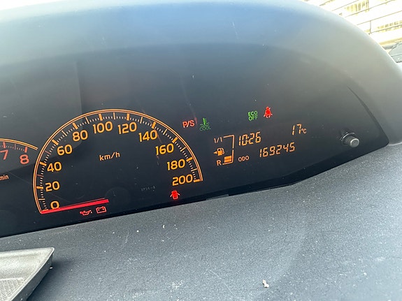Toyota Yaris 5 of 5