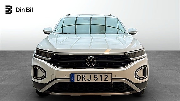 Volkswagen T-Roc 4 of 13