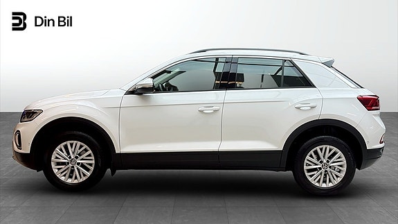 Volkswagen T-Roc 2 of 13