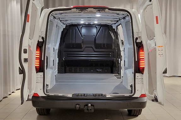 Volkswagen Transporter 5 of 13