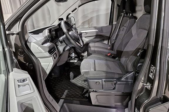 Volkswagen Transporter 9 of 13