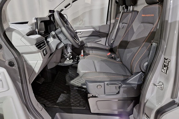 Volkswagen Transporter 9 of 13