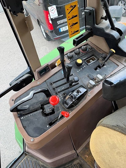 John Deere 7700 9 of 9