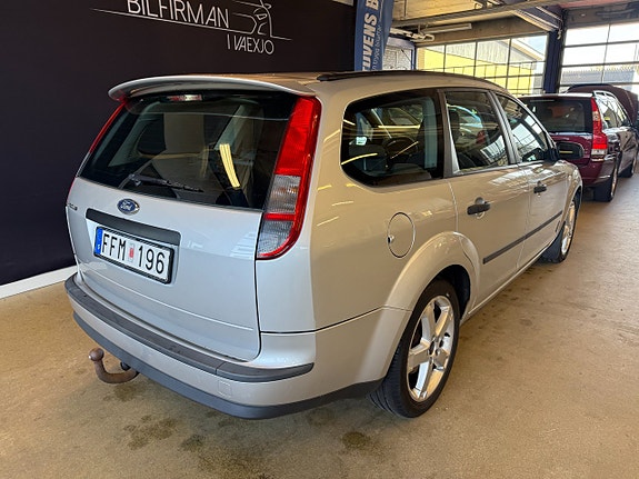 Ford Focus 4 of 19