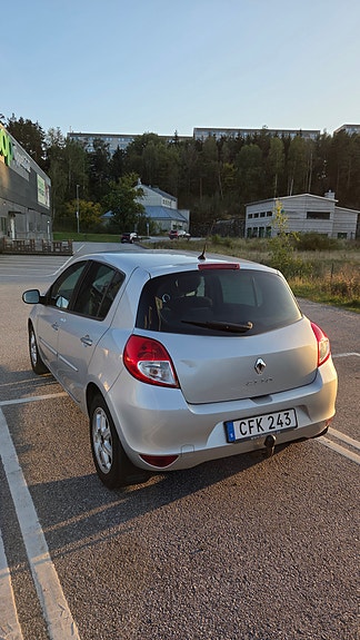 Renault Clio 4 of 10