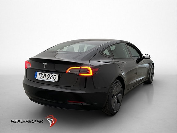 Tesla Model 3 9 of 30