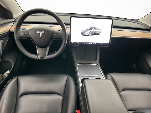 Tesla Model 3 15 of 30