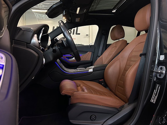 Mercedes-Benz GLC300 de 13 of 30