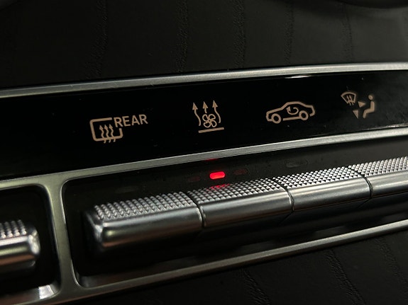 Mercedes-Benz GLC300 de 26 of 30