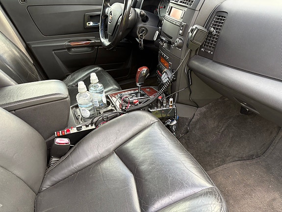 Cadillac SRX 11 of 12