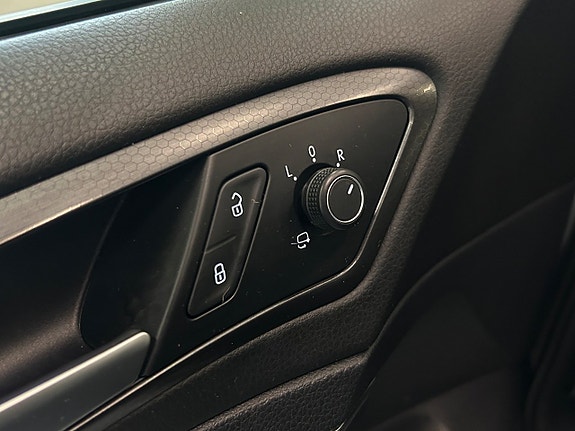 Volkswagen Golf I 28 of 30