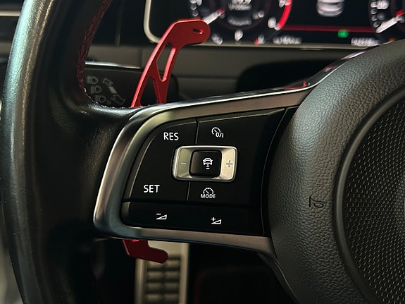 Volkswagen Golf I 22 of 30