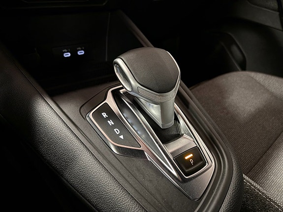 Renault Captur 13 of 19