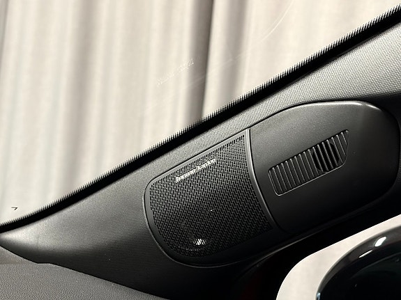 Renault Captur 14 of 19