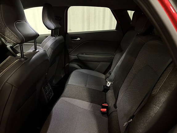 Renault Captur 7 of 19