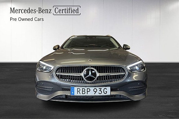 Mercedes-Benz C300 de 2 of 25