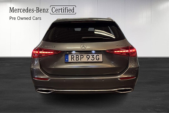 Mercedes-Benz C300 de 5 of 25