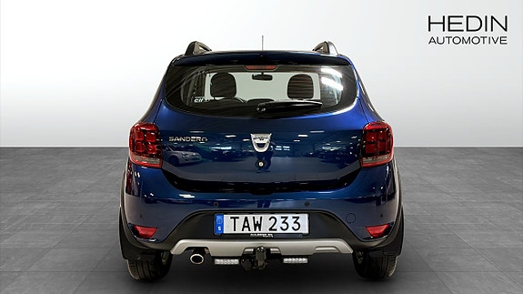 Dacia Sandero 7 of 11