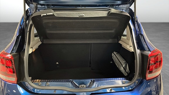 Dacia Sandero 10 of 11