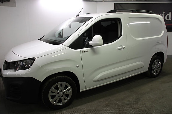 Peugeot Partner 4 of 13