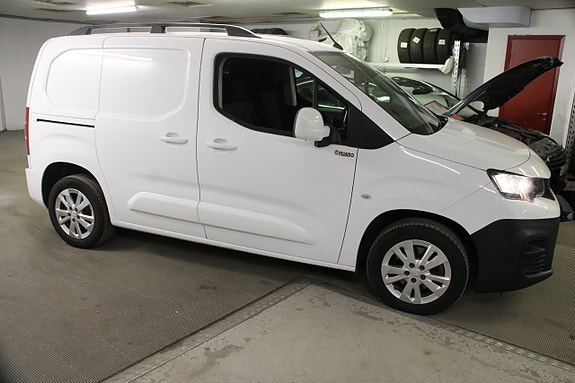 Peugeot Partner 12 of 13