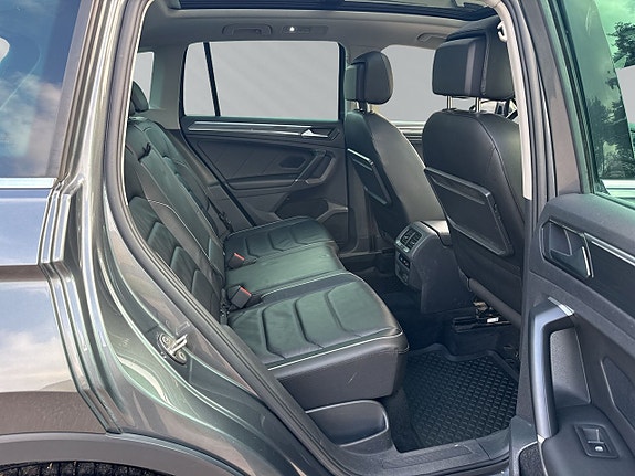 Volkswagen Tiguan 14 of 30