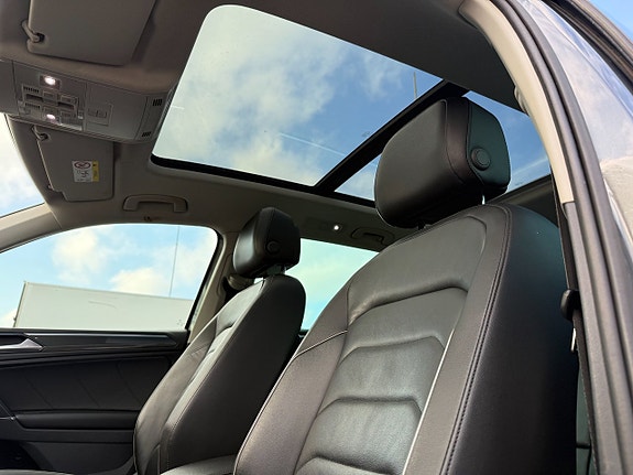 Volkswagen Tiguan 30 of 30