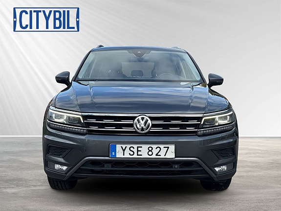 Volkswagen Tiguan 13 of 30