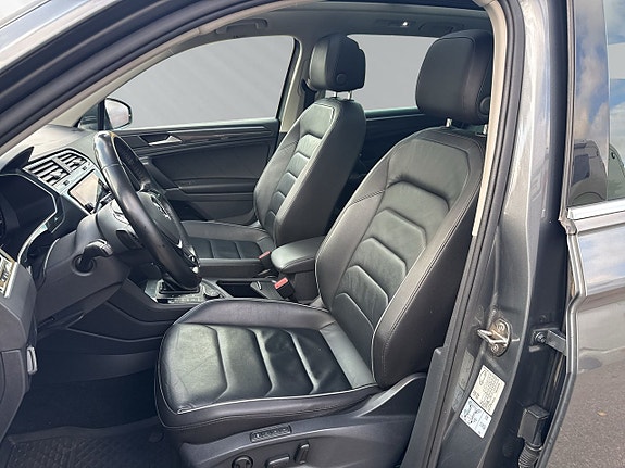 Volkswagen Tiguan 15 of 30