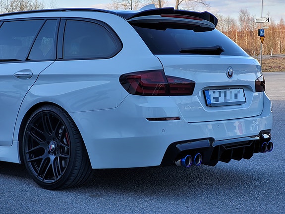 BMW 520i 13 of 19