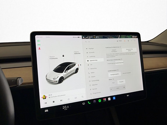 Tesla Model 3 23 of 30