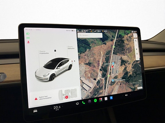 Tesla Model 3 19 of 30