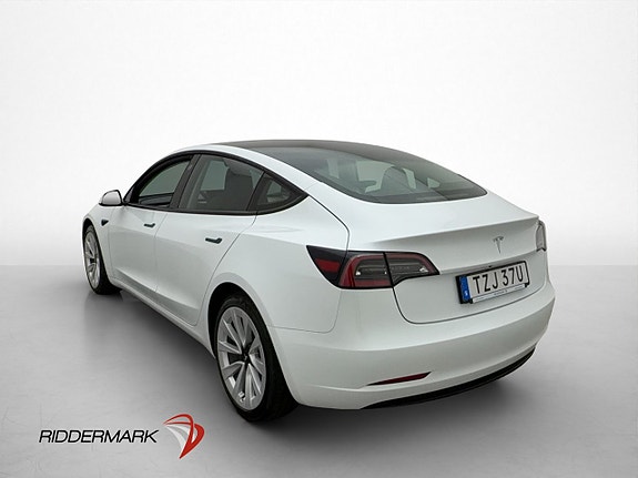 Tesla Model 3 6 of 30