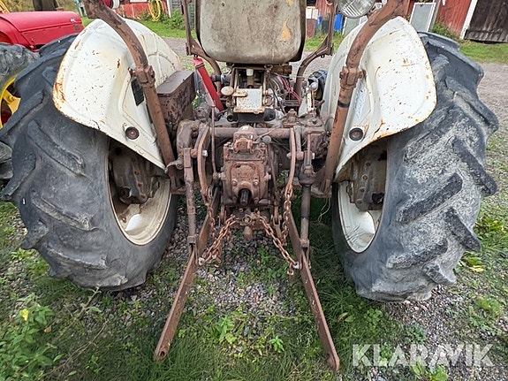 Traktor David Brown 880 6 of 6