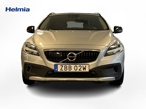 Volvo V40 Cross Country 4 of 13