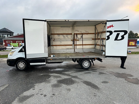 Ford Transit 5 of 6