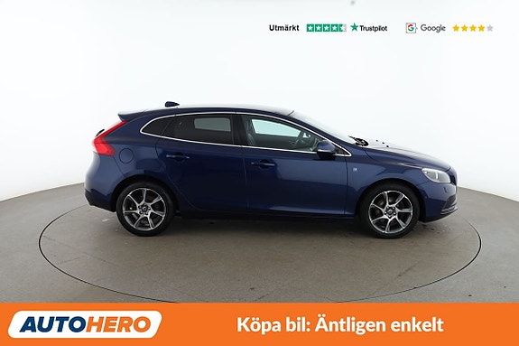 Volvo V40 7 of 30