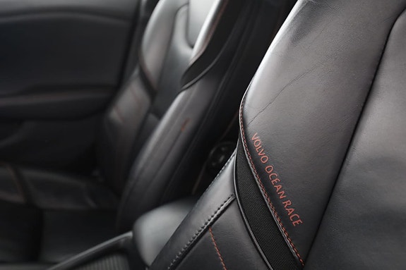 Volvo V40 30 of 30