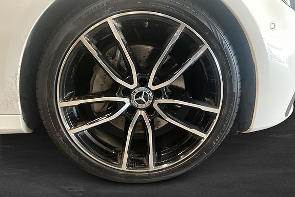 Mercedes-Benz E220 d 5 of 14