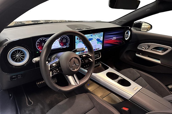 Mercedes-Benz CLA250+ 14 of 20
