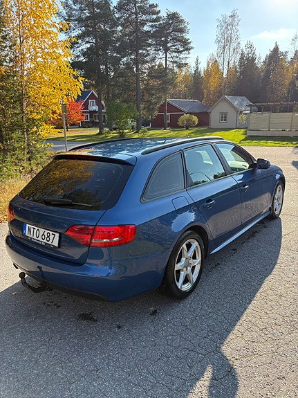 Audi A4 3 of 9