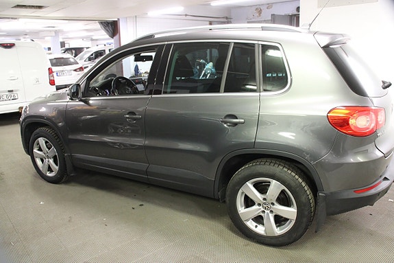 Volkswagen Tiguan 11 of 18