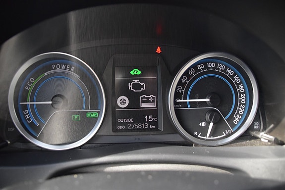 Toyota Auris 17 of 23