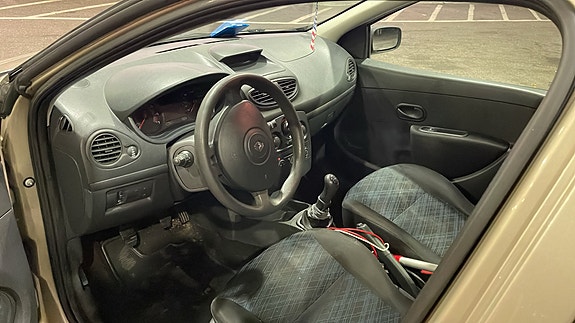 Renault Clio 6 of 6